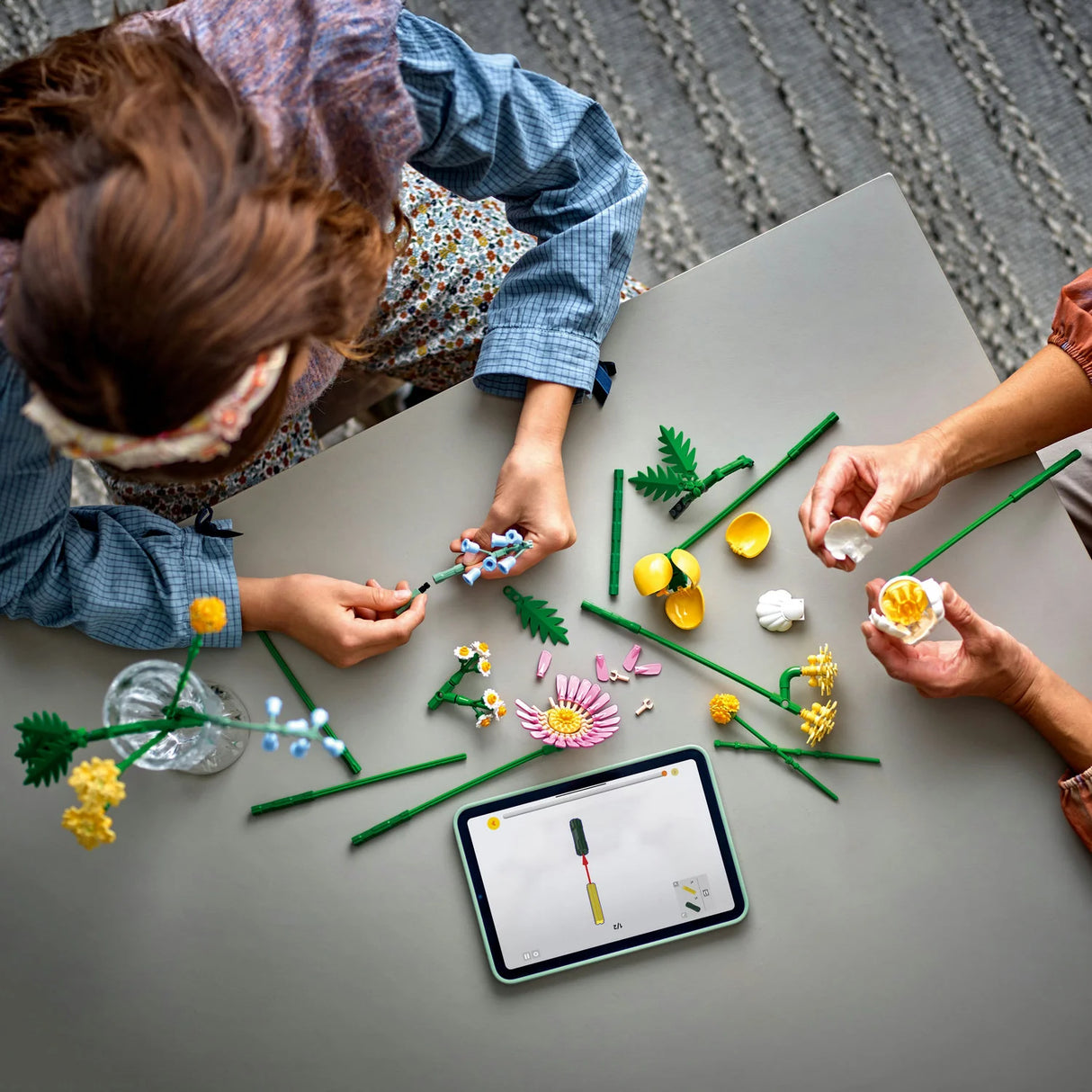 LEGO Botanicals Petite Sunny Bouquet 10347