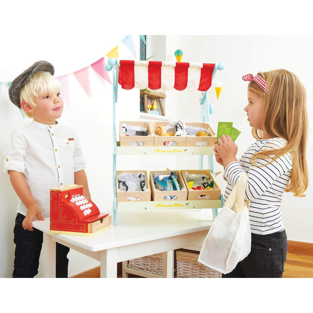 Le Toy Van Honeybake Apple and Pears in Crate