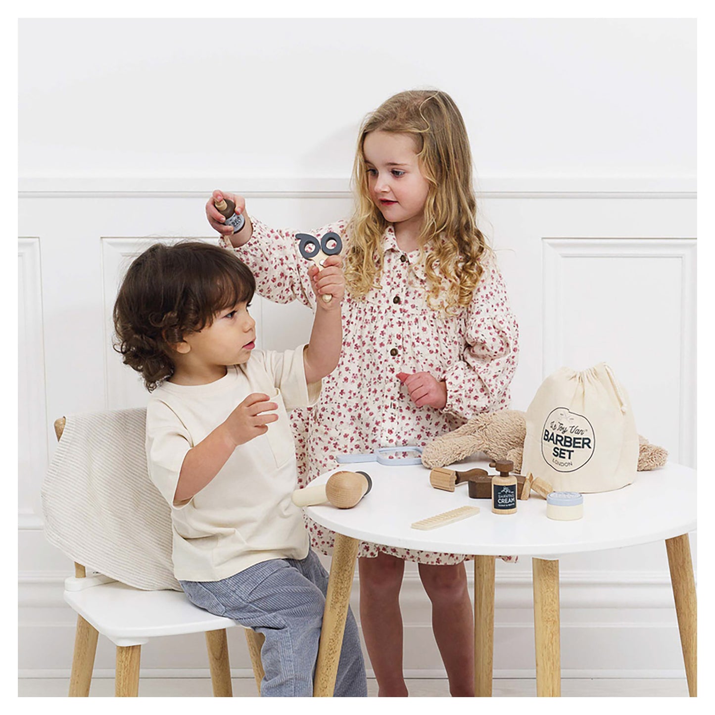 Le Toy Van Hairdresser & Barber Kit