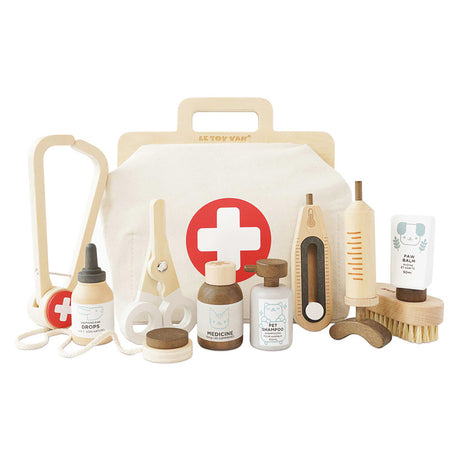 Le Toy Van Animal Vet Set