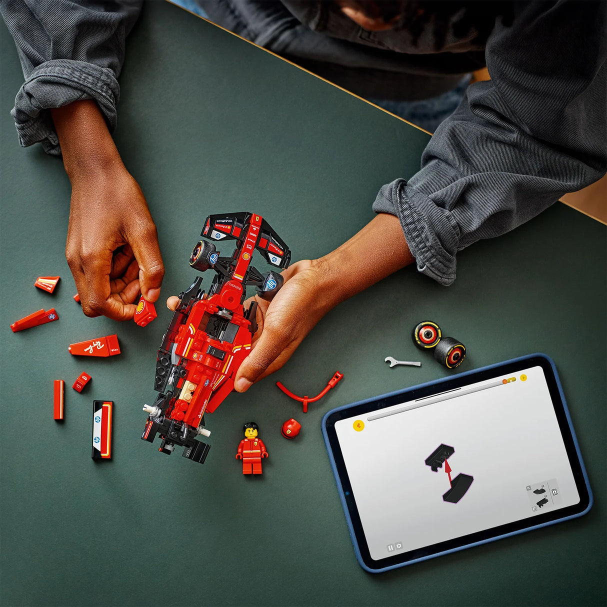 LEGO Speed Champions Ferrari SF-24 F1 Race Car