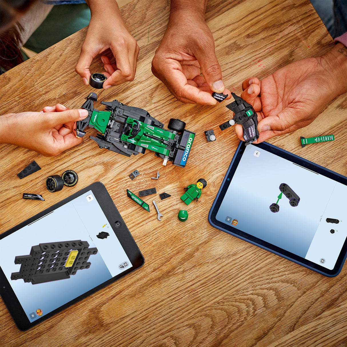 LEGO Speed Champions Aston Martin Aramco F1 AMR24 Race Car