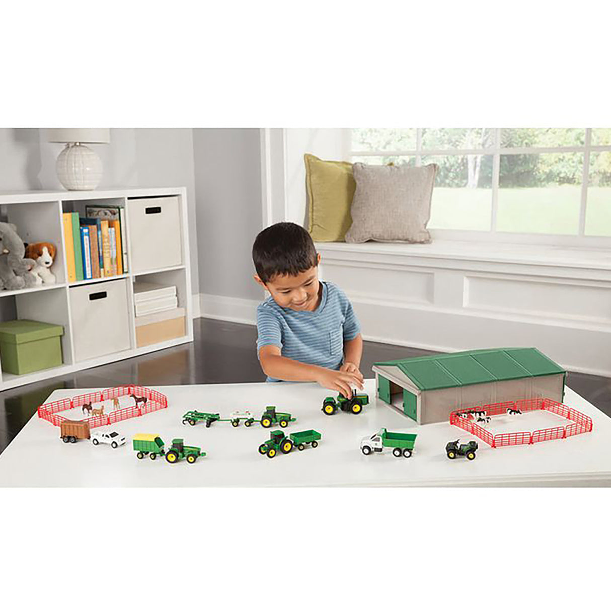 John Deere Farm Toy Value Playset (70 pieces)