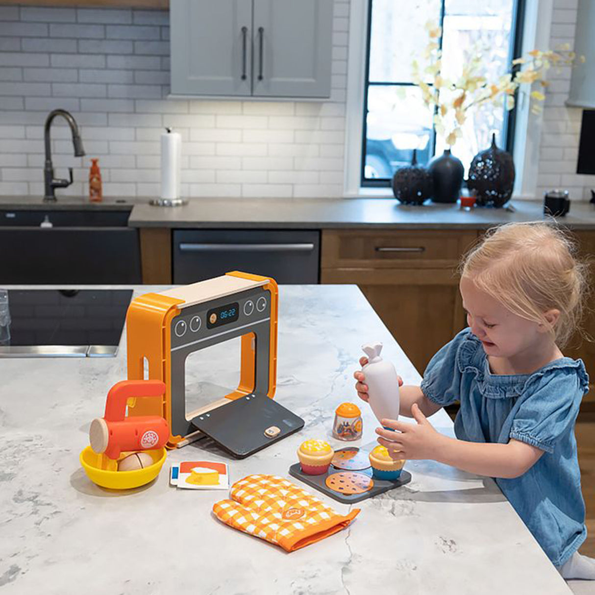 Fat Brain Mix & Bake Baking set