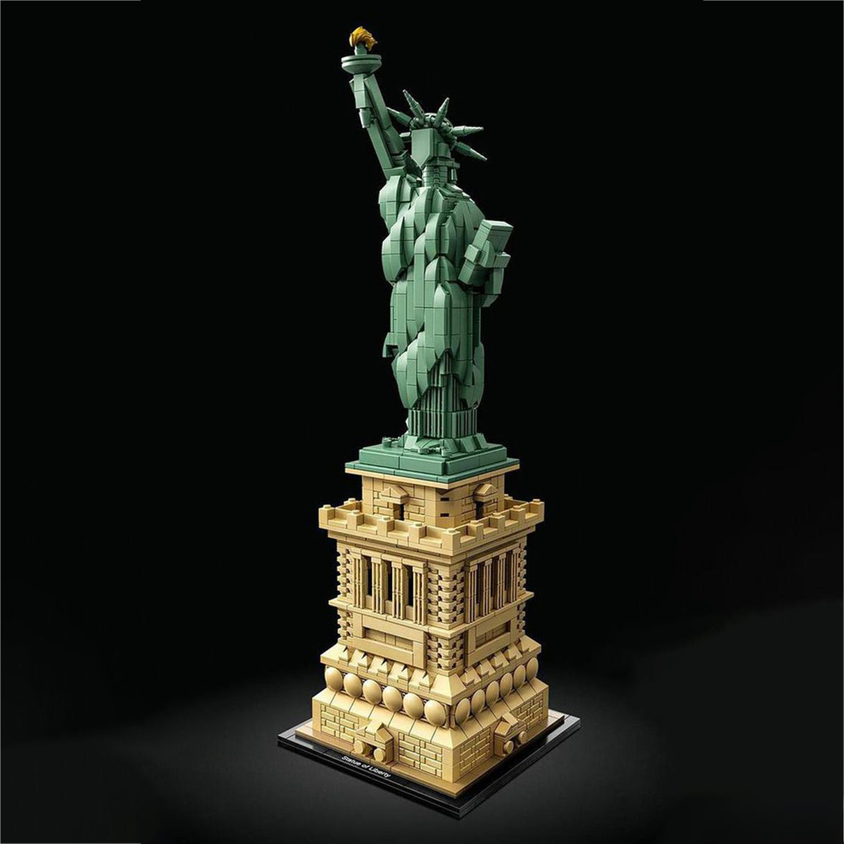 LEGO Architecture Statue of Liberty 21042 (1685 pieces)