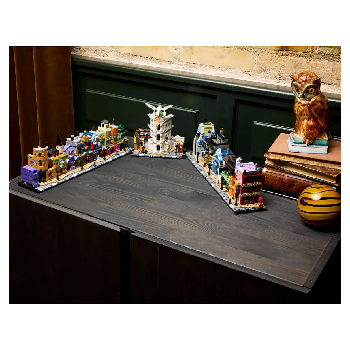 LEGO Harry Potter Diagon Alley Wizarding Shops 76444