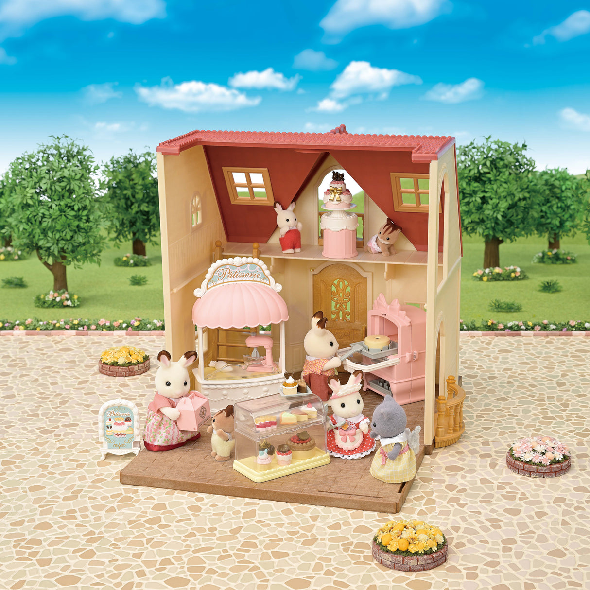 Sylvanian Families Village Cake Shop Starter Set
