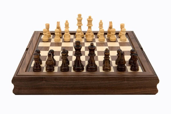 Dal Rossi Chess Checkers Backgammon walnut flip top board 14″