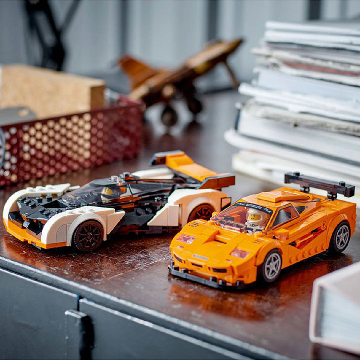 LEGO Speed Champions McLaren Solus GT and McLaren F1 LM 76918 (581 pieces)