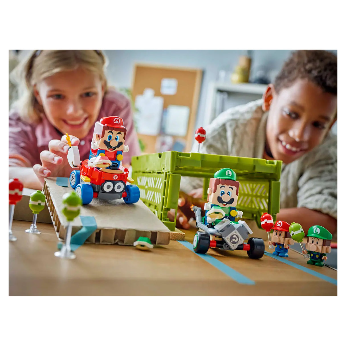 LEGO Super Mario Kart Baby Mario vs Baby Luigi 72034