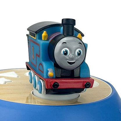 Luna Thomas the Tank
