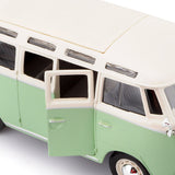 Maisto 1:24 1956 Volkswagen Van "Samba"