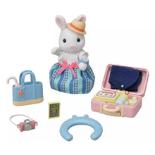 Sylvanian Families Weekend Travel Set