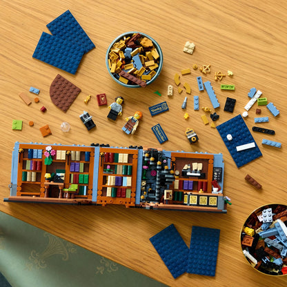 LEGO Icons Bookshop Book Nook 11379