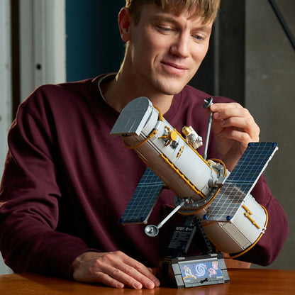 LEGO Icons Hubble Space Telescope 11382
