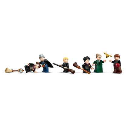 LEGO Harry Potter Hogwarts Castle Flying Lessons 76447