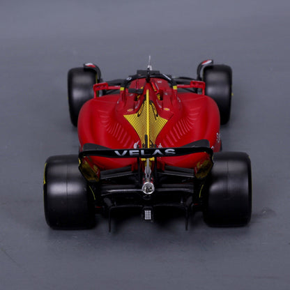 Bburago 1:24 Ferrari Racing 2022 F1 75 Leclerc #16