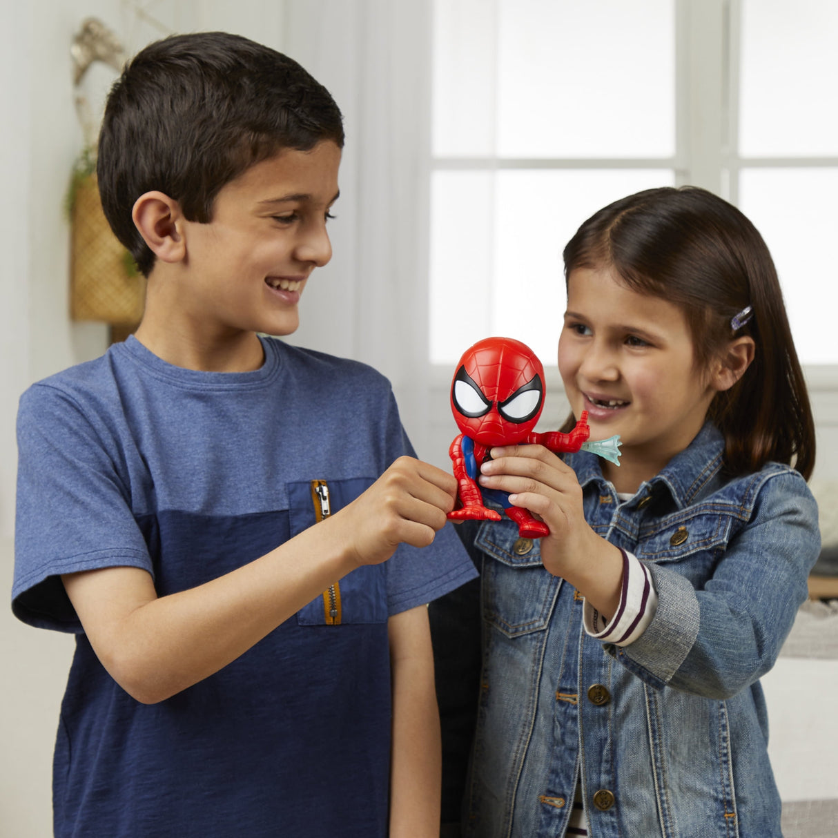 Marvel Spider-Man Edition Bop It! Interactive Game