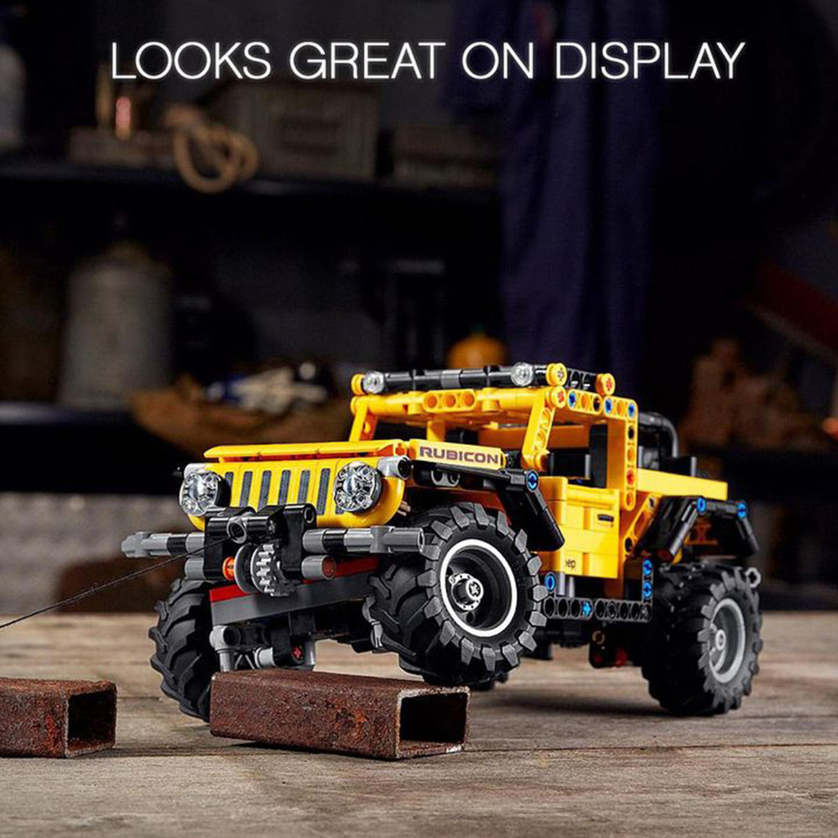 LEGO Technic Jeep Wrangler 42122 (665 pieces)