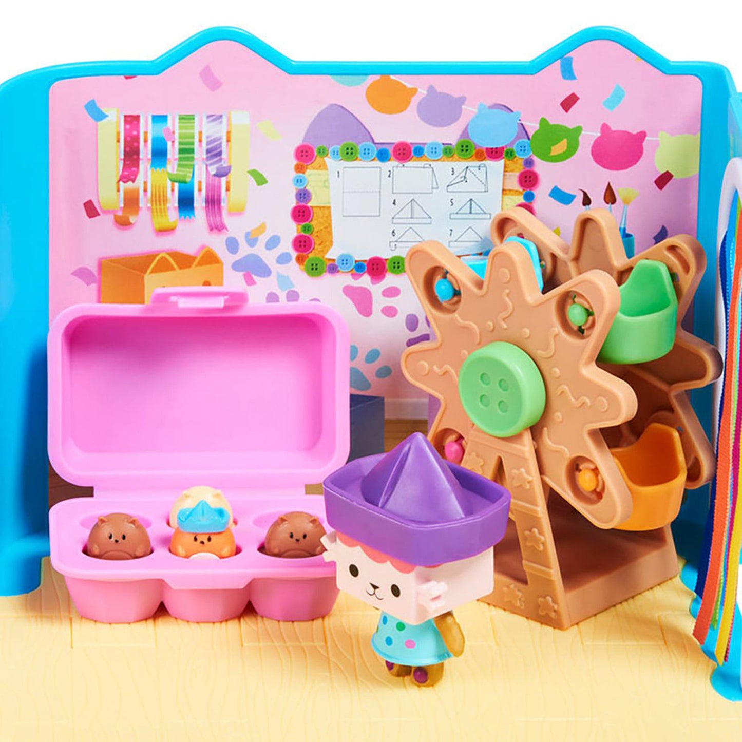 Gabby's Dollhouse Deluxe Room - Baby Box Craft-a-riffic Room