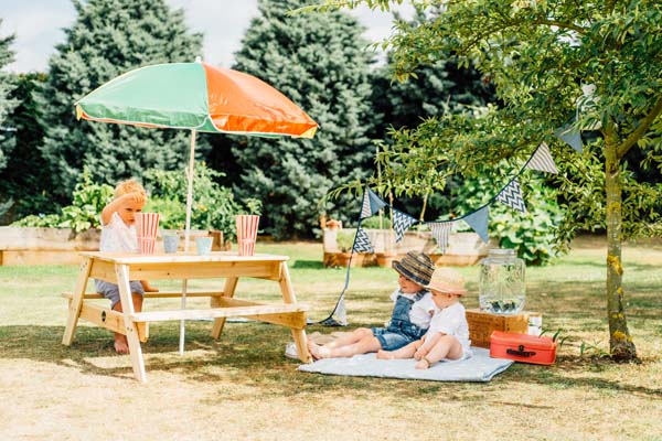Plum Garden Picnic Table with Umbrella
