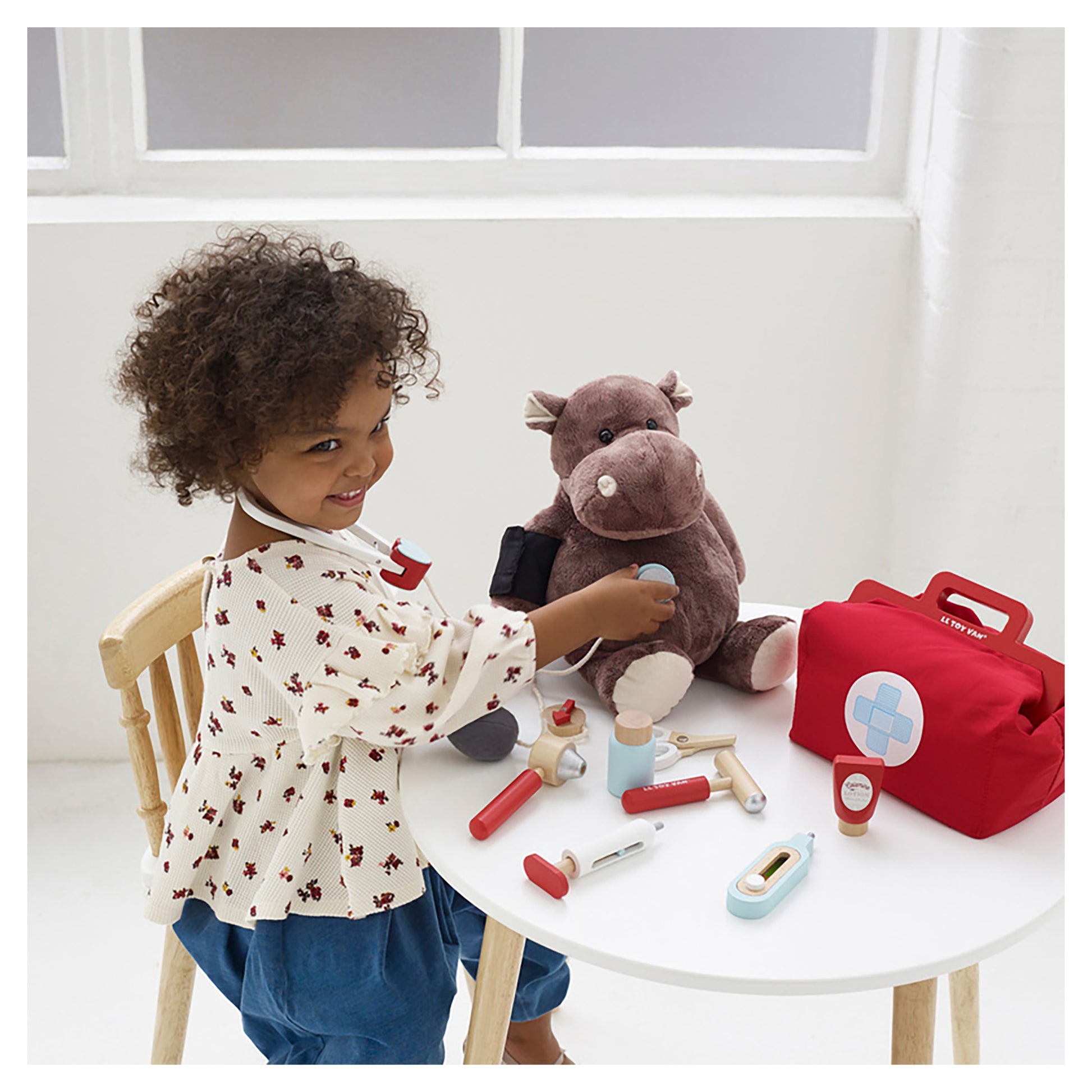 Le Toy Van Honeybake Doctor's Set