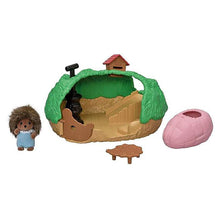 Sylvanian Families Baby Hedgehog Hideout