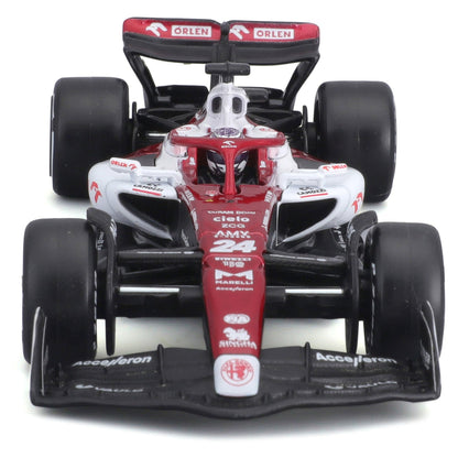Bburago 1:43 2022 F-1 Alfa Romeo C42 #24 Zhou with Driver