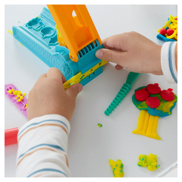 Play-Doh Fun Factory Starter Set