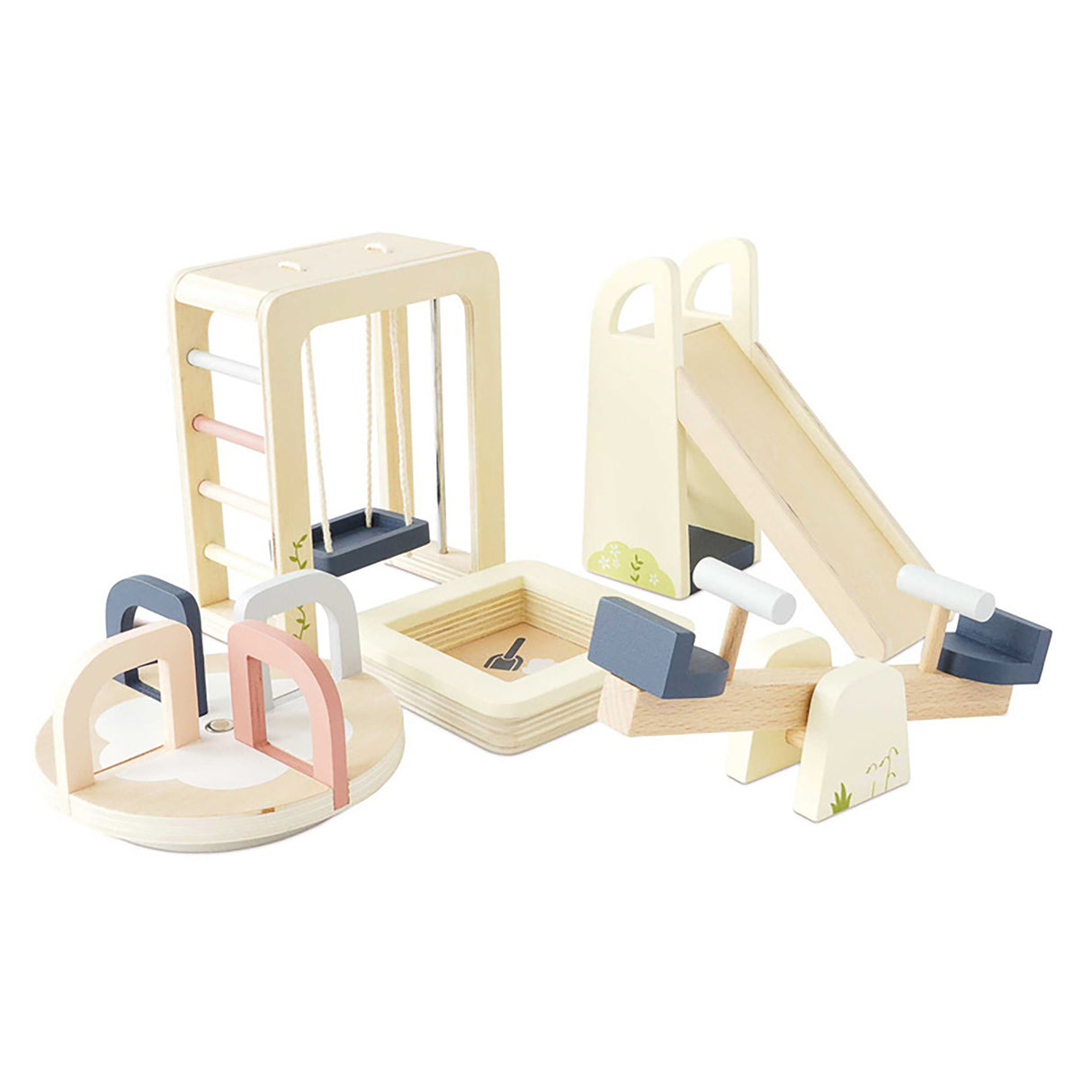 Le Toy Van Outdoor Play Furniture Set