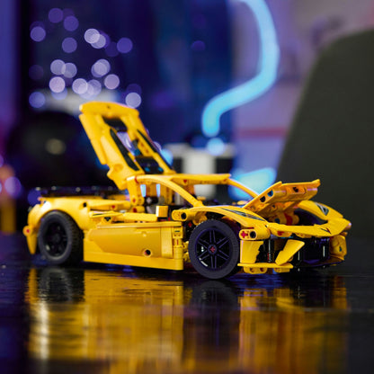 LEGO Technic Chevrolet Corvette Stingray 42205