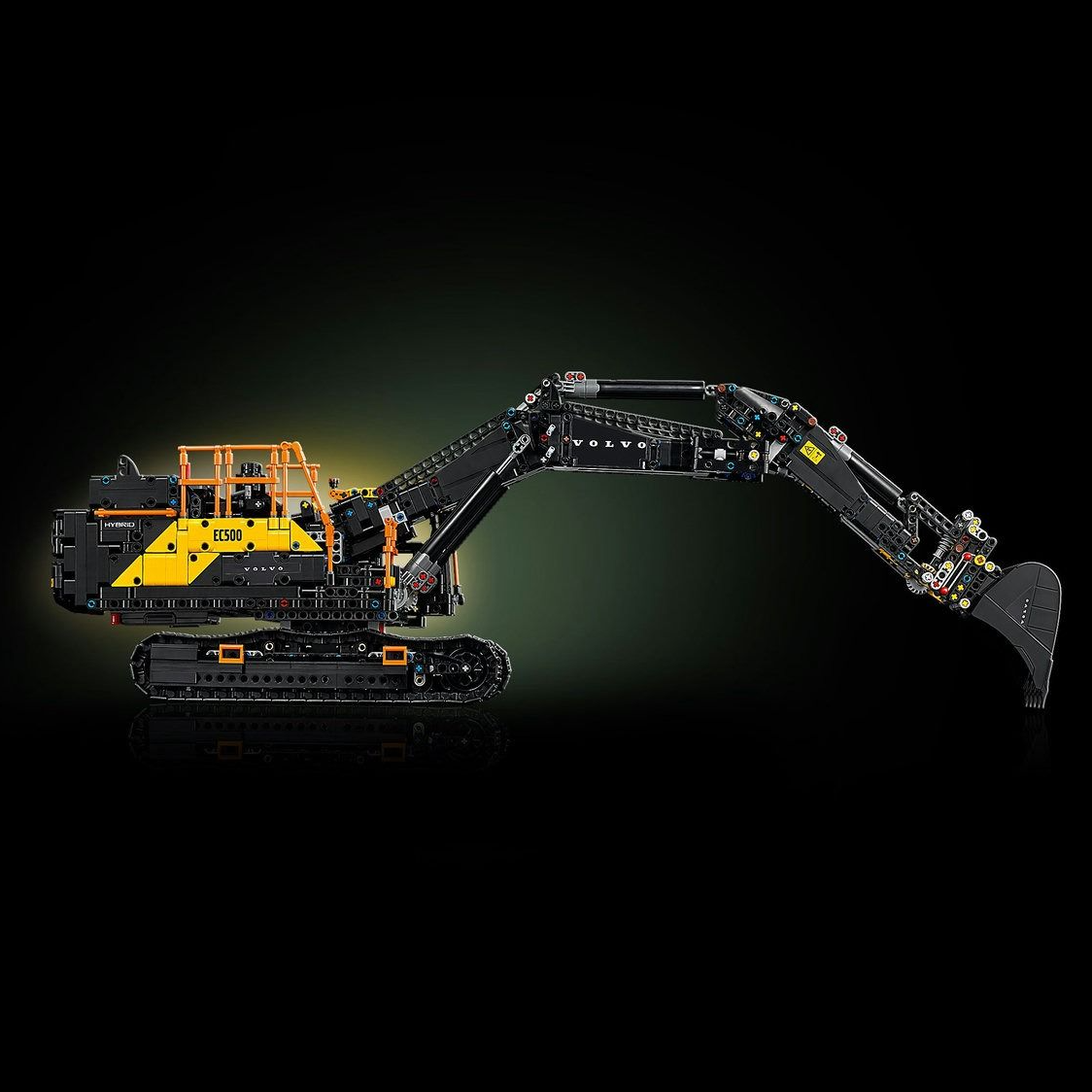 LEGO Technic Volvo EC500 Hybrid Excavator 42215
