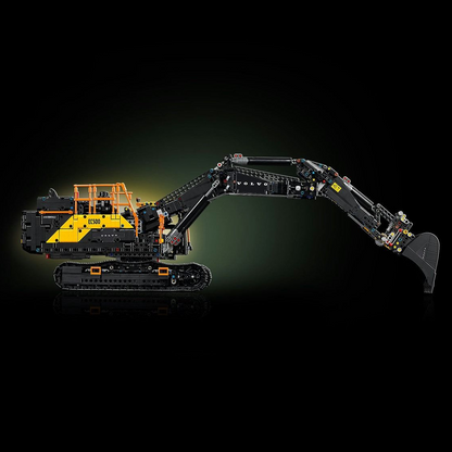 LEGO Technic Volvo EC500 Hybrid Excavator 42215