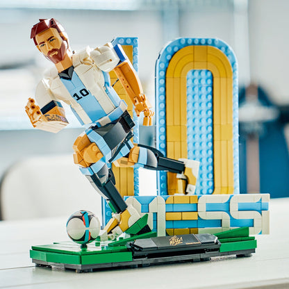 LEGO Editions Lionel Messi Soccer Legend