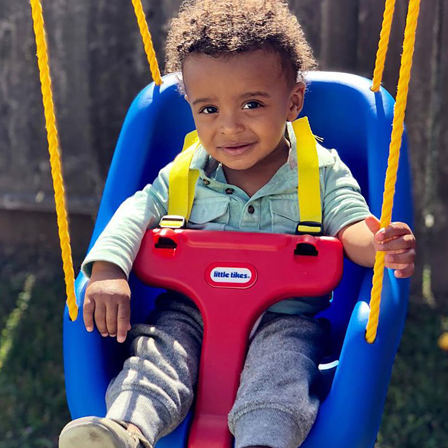 Little Tikes 2-in-1 Snug 'N Secure Swing, Blue