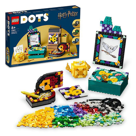 LEGO DOTS Hogwarts Desktop Kit 41811 (856 pieces)
