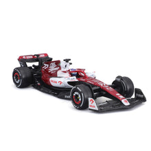 Bburago 1:43 2022 F-1 Alfa Romeo C42 #77 Bottas with Driver