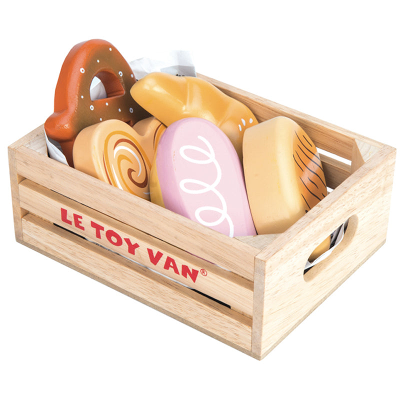 Le Toy Van Honeybake Baker's Basket in Crate