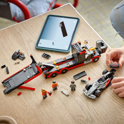 LEGO CITY F1 Display Truck with Audi F1 Race Car