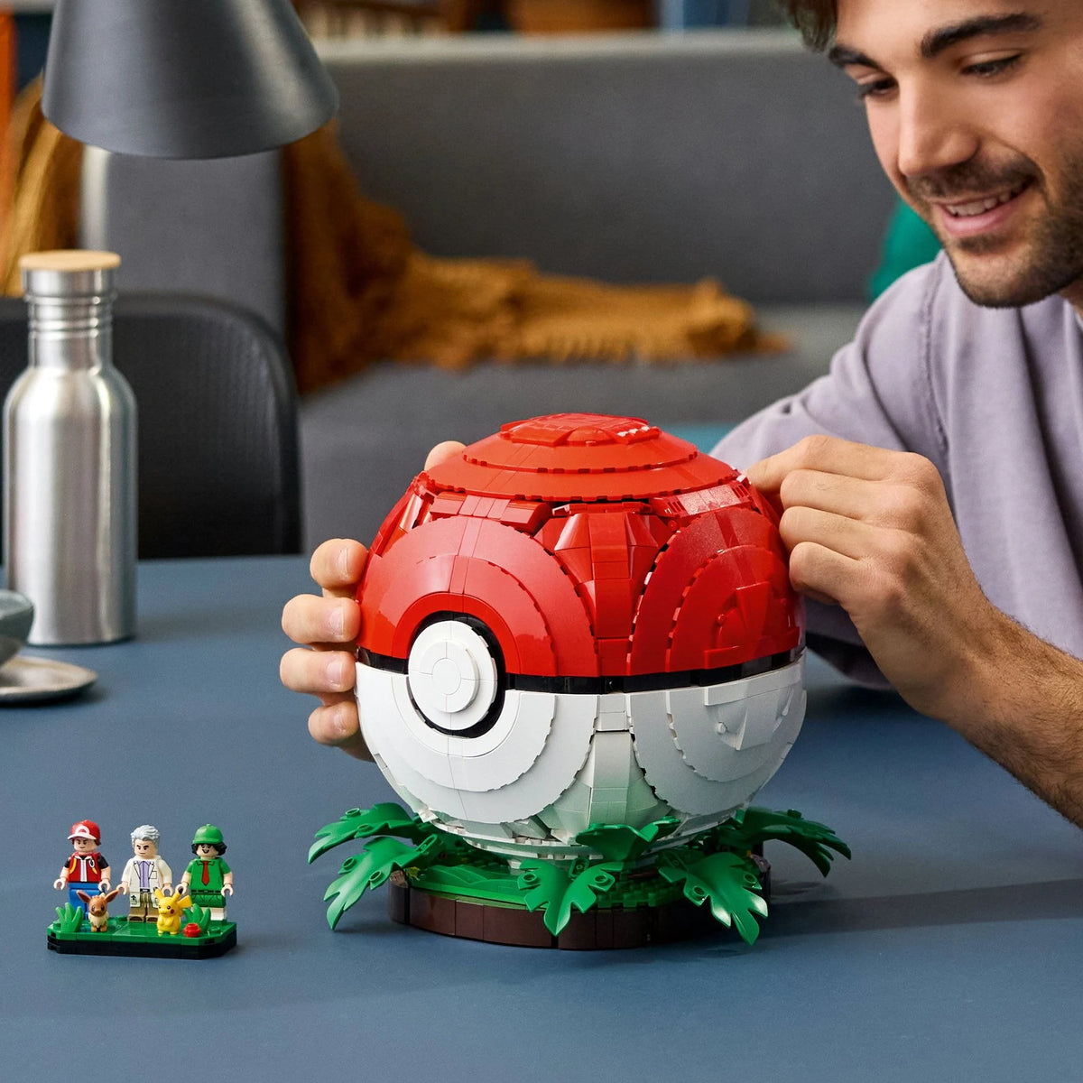 LEGO Pokemon Iconic Trainer Moments Poke Ball 72154