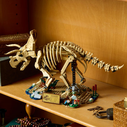 LEGO Jurassic World Dinosaur Fossils Triceratops 77985