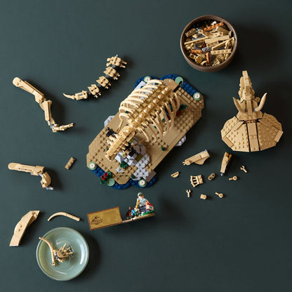 LEGO Jurassic World Dinosaur Fossils Triceratops 77985