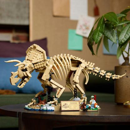 LEGO Jurassic World Dinosaur Fossils Triceratops 77985