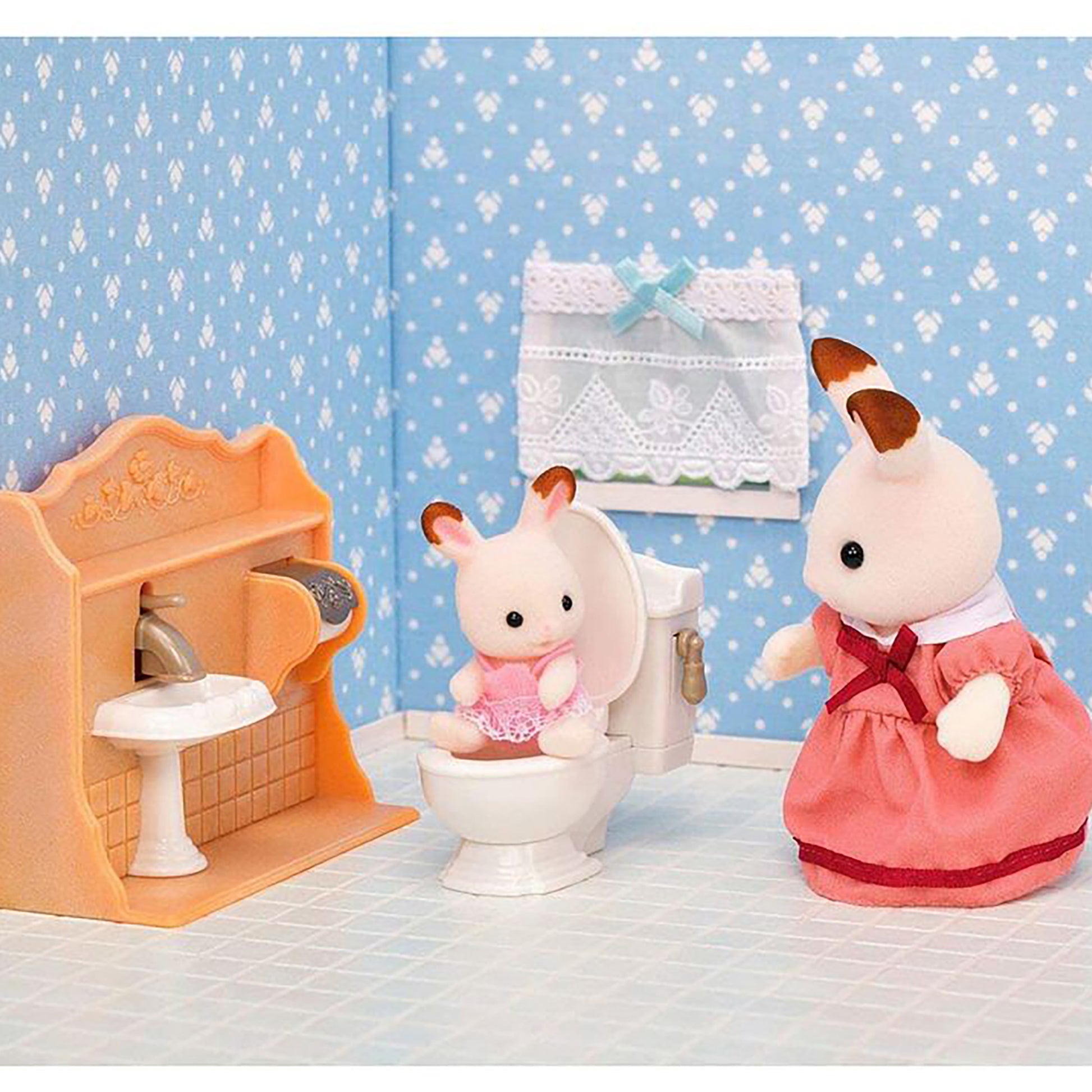 Sylvanian Families - Playful Starter Furniture Set