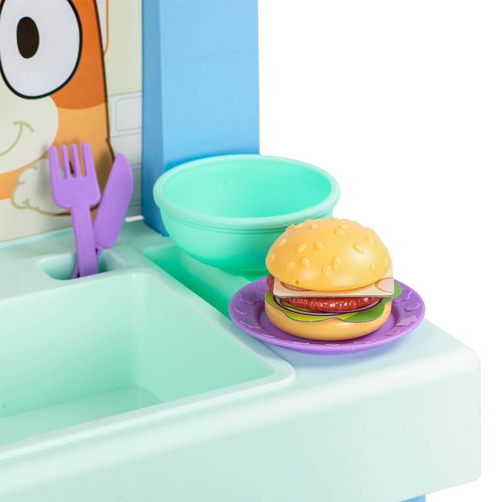 Bluey S11 Bake With Me Deluxe Kitchen Playset