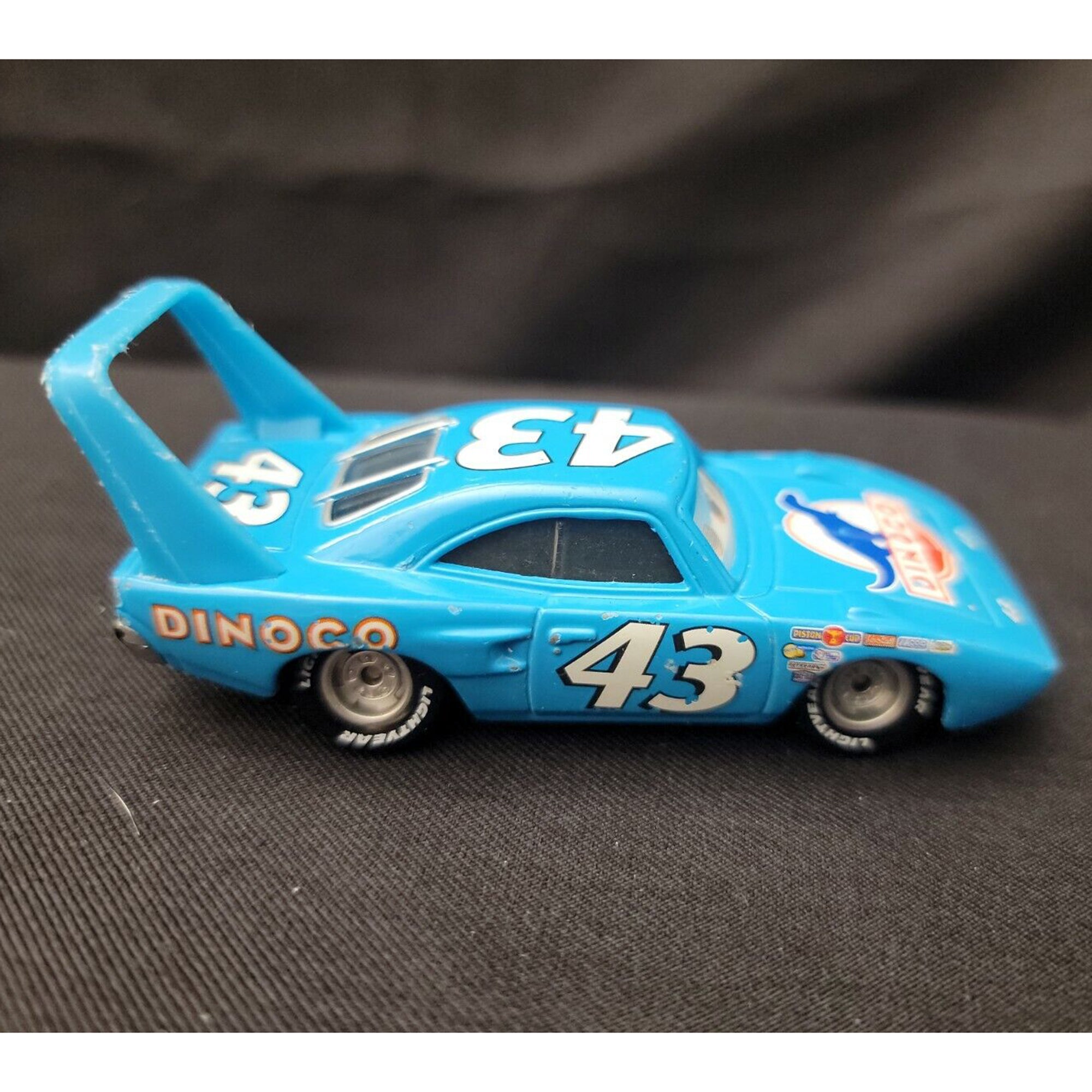 Disney cars the 2024 king strip weathers