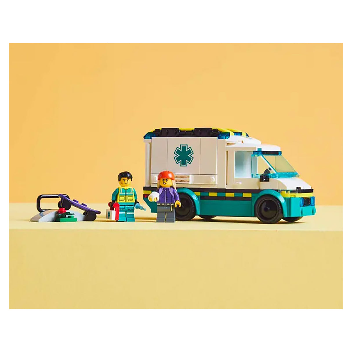 LEGO City Emergency Ambulance V29 60451