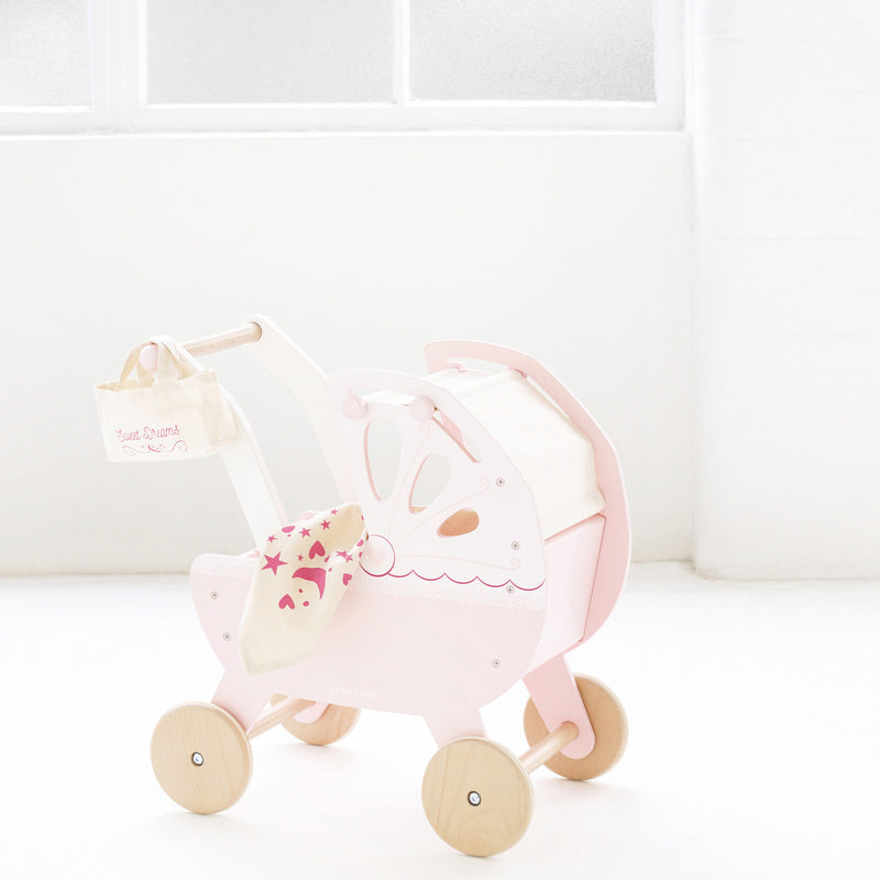 Le Toy Van Honeybake Sweet Dreams Pram Pink