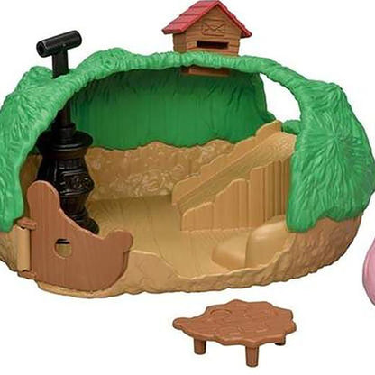 Sylvanian Families Baby Hedgehog Hideout