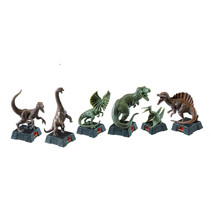 The Noble Collection Jurassic Park Official Chess Set